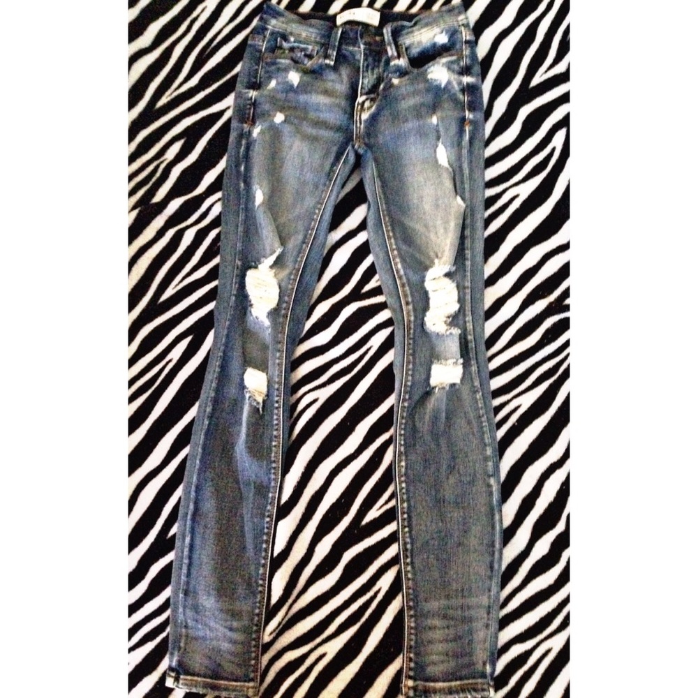 Juniors Mudd FLX Low Rise Stretch Skinny Jean